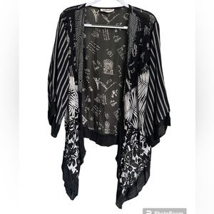 Women’s kimono style cover